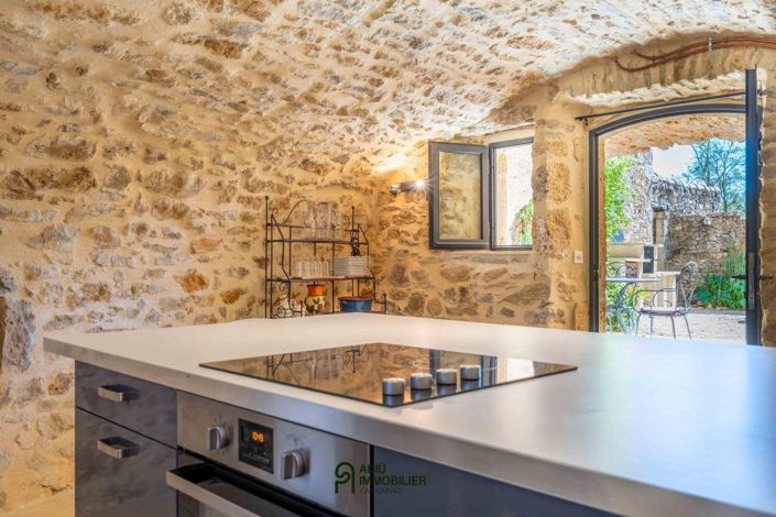 Image No.23-7 Bed House for sale