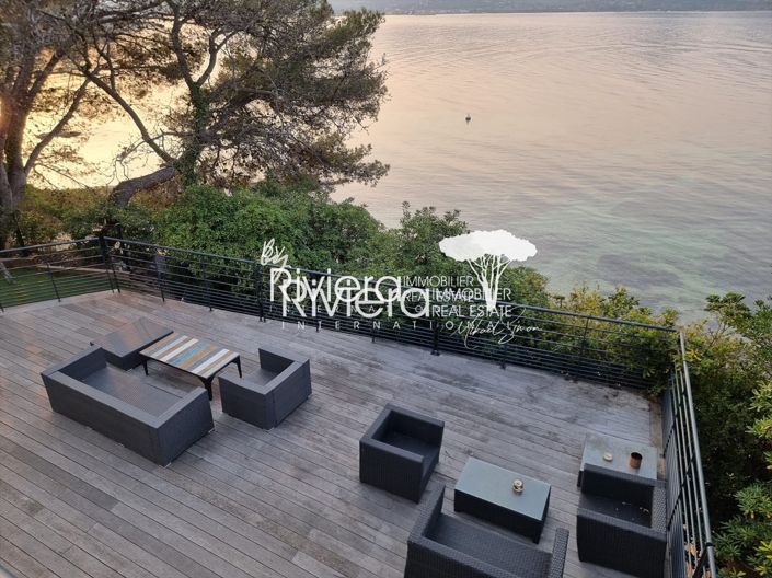Image No.30-4 Bed House for sale