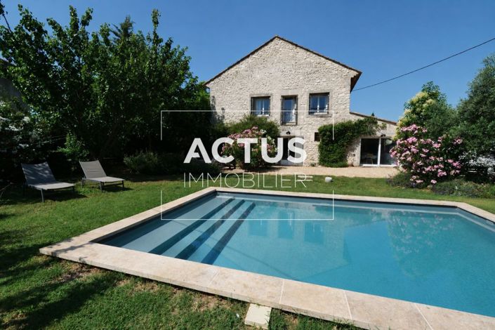 Image No.12-4 Bed House for sale