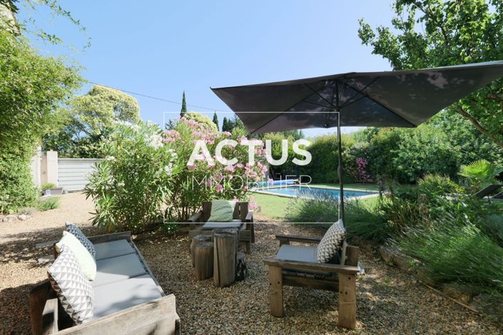Image No.6-4 Bed House for sale