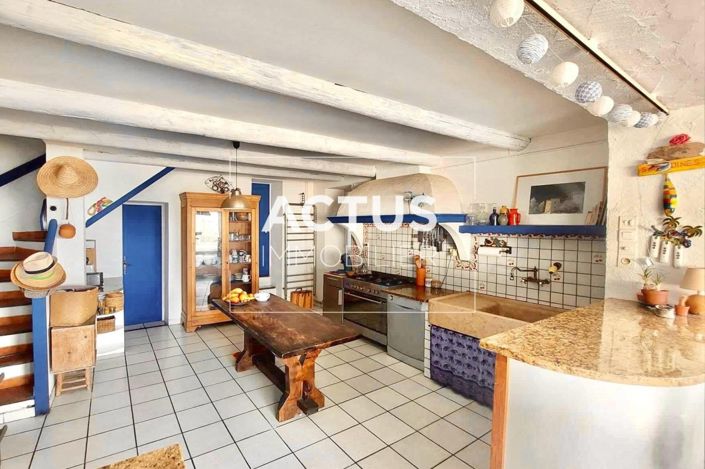 Image No.9-Propriété de 5 chambres à vendre à Martigues