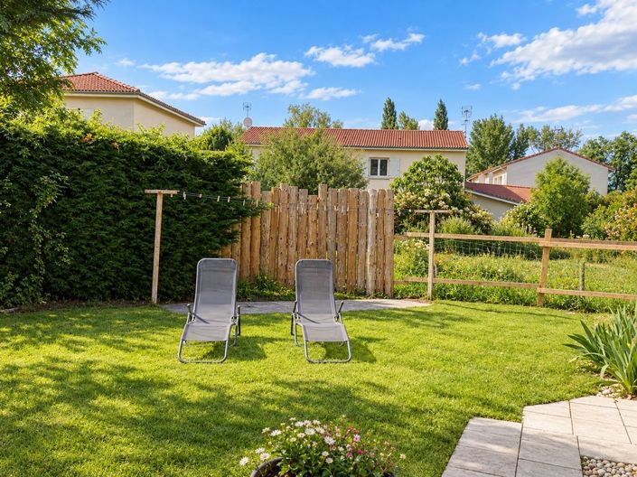 Image No.24-5 Bed House for sale
