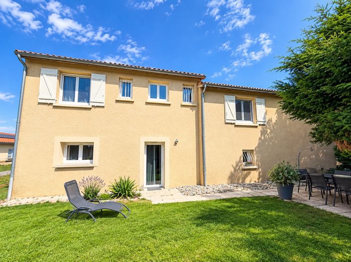 Image No.26-5 Bed House for sale