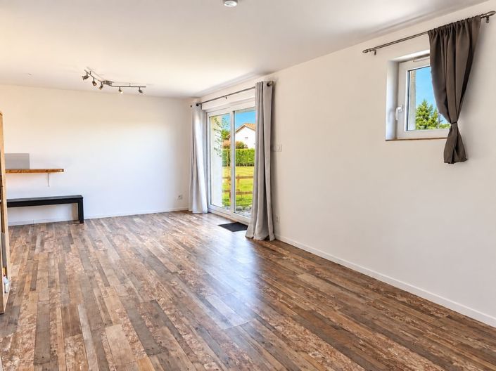 Image No.3-5 Bed House for sale