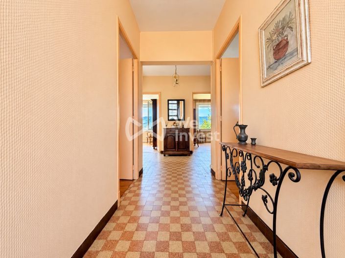 Image No.13-4 Bed House for sale