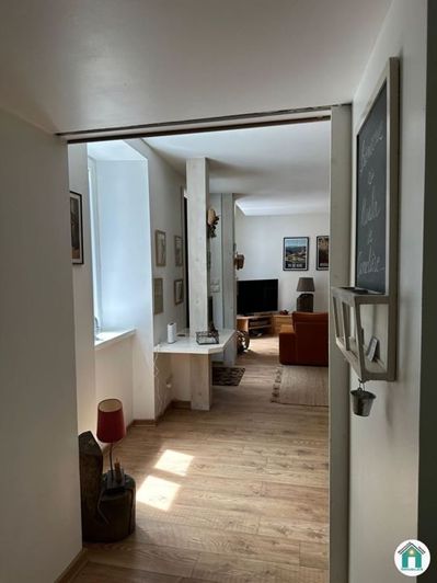 Image No.17-3 Bed House for sale