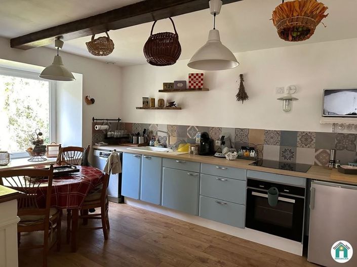 Image No.18-3 Bed House for sale