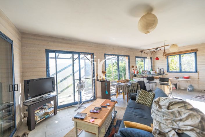 Image No.4-1 Bed House for sale