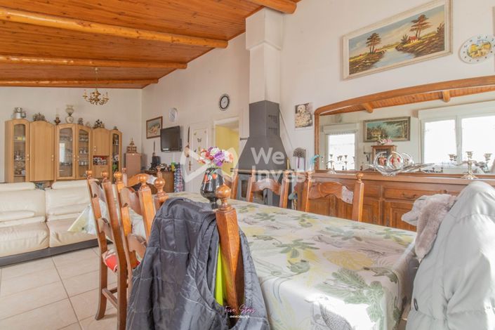 Image No.5-2 Bed House for sale