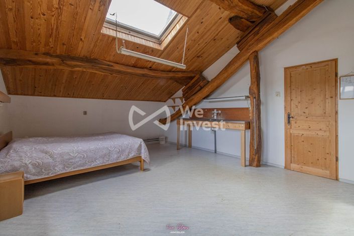 Image No.10-4 Bed House for sale