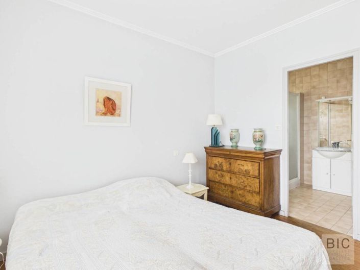 Image No.10-4 Bed House for sale