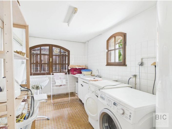 Image No.14-4 Bed House for sale