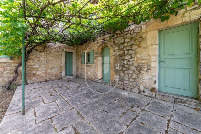 Image No.14-6 Bed House for sale