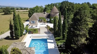 1 - Givry, House