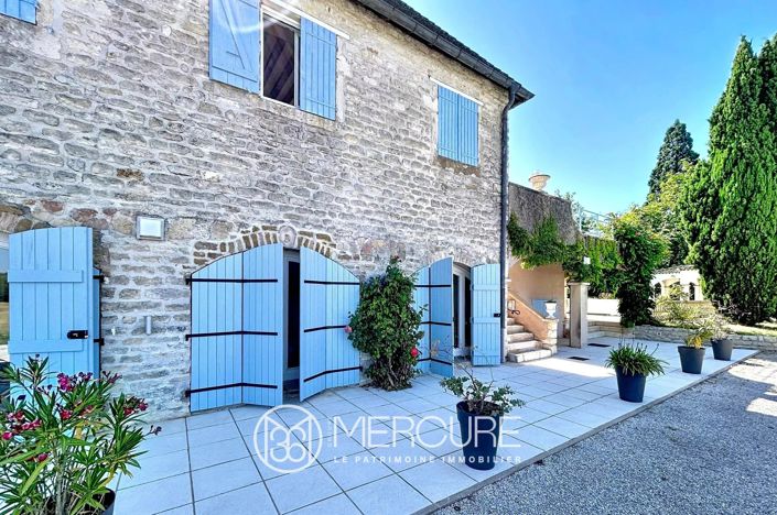 Image No.6-5 Bed House for sale