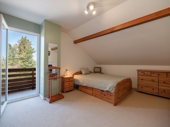 Image No.18-3 Bed House for sale
