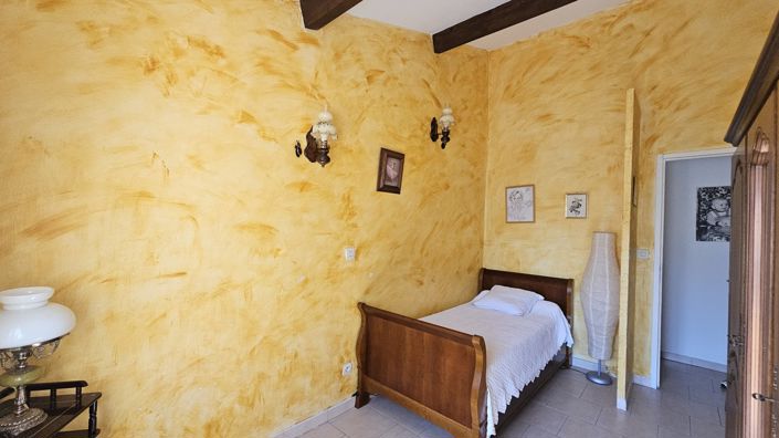 Image No.16-4 Bed House for sale