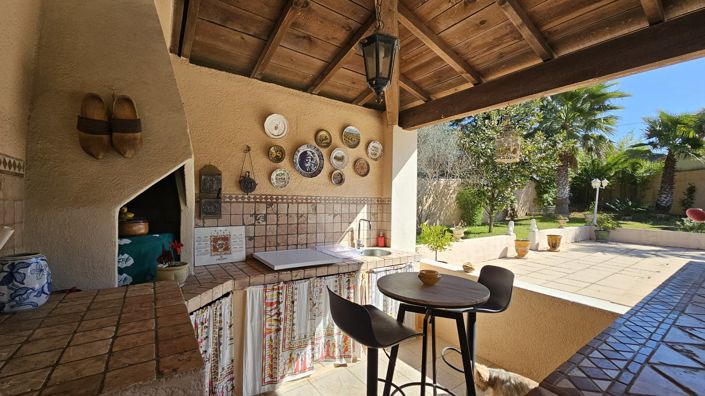 Image No.22-4 Bed House for sale