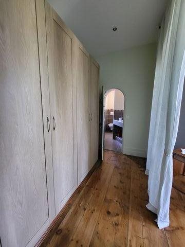 Image No.10-3 Bed House for sale