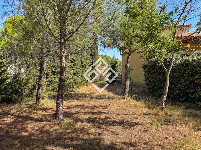 Image No.32-4 Bed House for sale