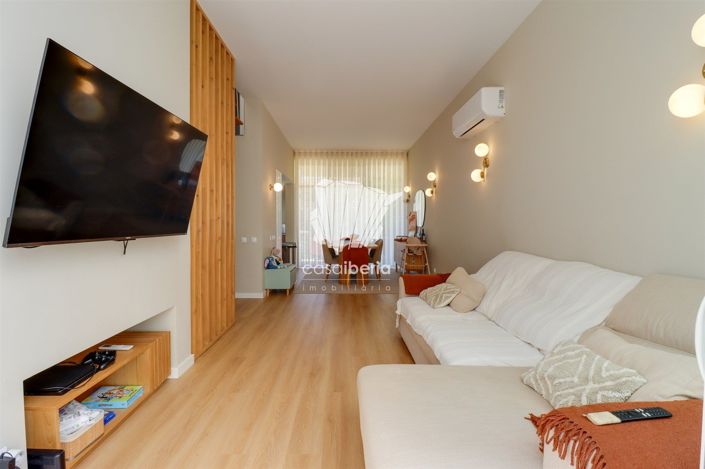Image No.11-2 Bed House for sale