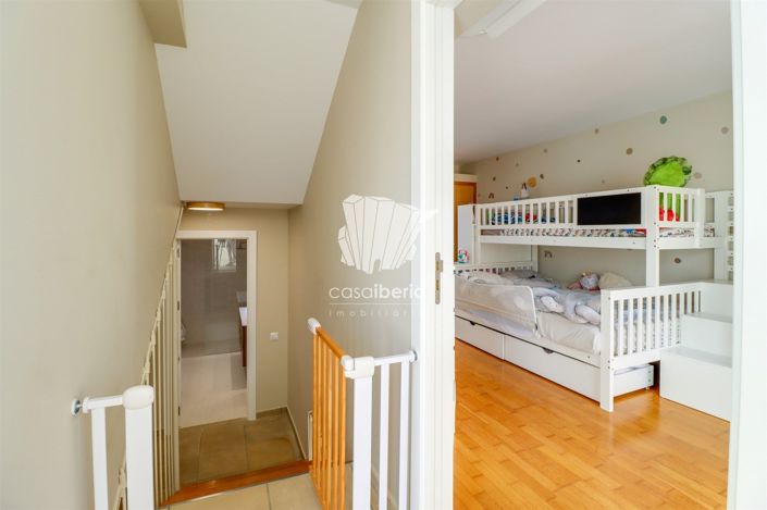 Image No.22-2 Bed House for sale