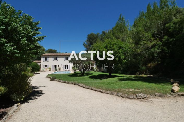 Image No.3-Propriété de 5 chambres à vendre à Salon-de-Provence