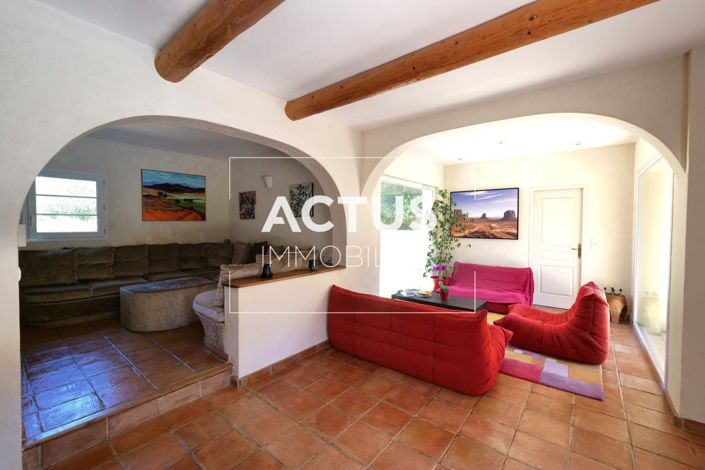 Image No.5-Propriété de 5 chambres à vendre à Salon-de-Provence