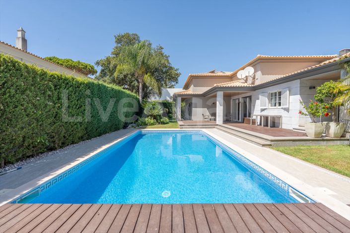Image No.17-3 Bed House for sale