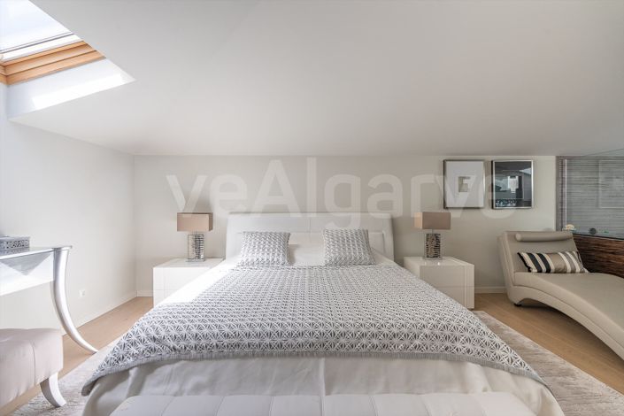 Image No.23-3 Bed House for sale