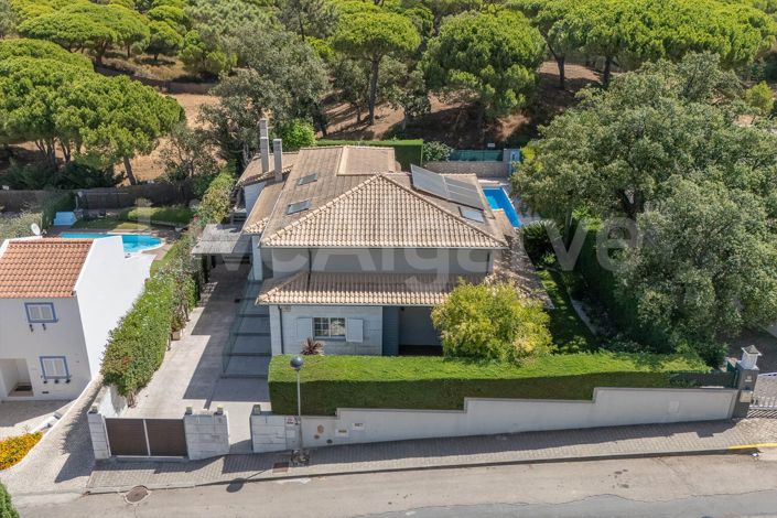Image No.32-3 Bed House for sale