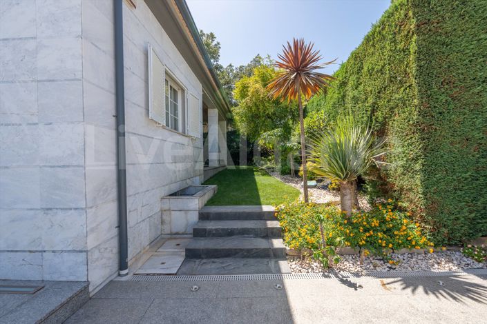 Image No.40-3 Bed House for sale