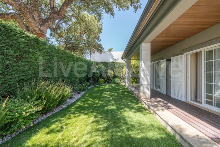 Image No.41-3 Bed House for sale