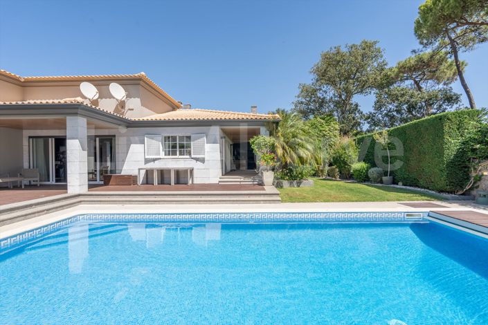 Image No.51-3 Bed House for sale