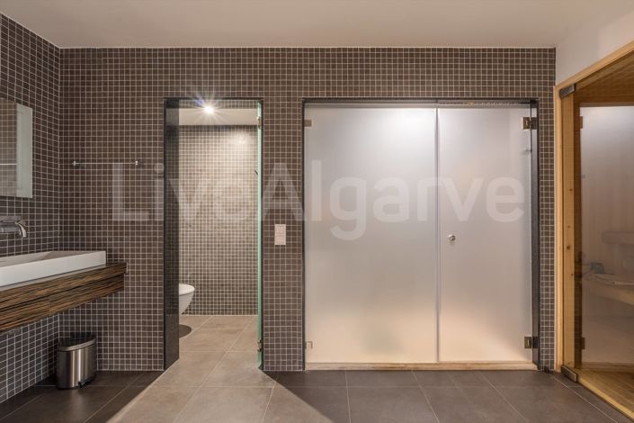Image No.58-3 Bed House for sale
