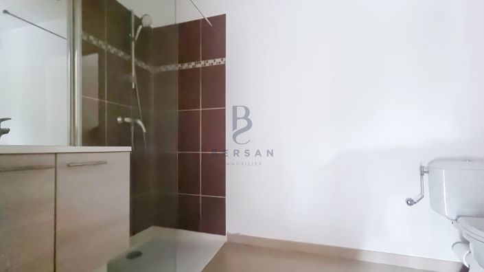 Image No.10-1 Bed Apartment for sale