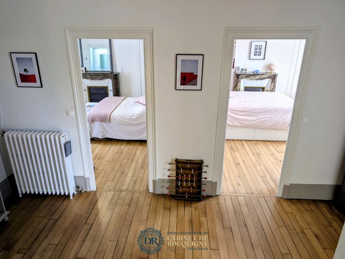 Image No.20-5 Bed House for sale