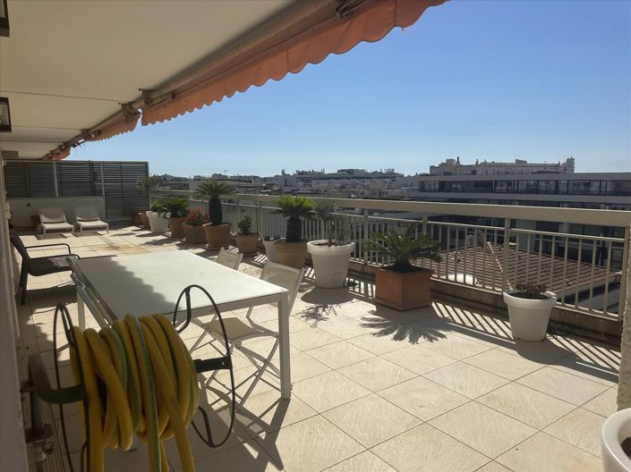 Image No.2-Apartment for sale