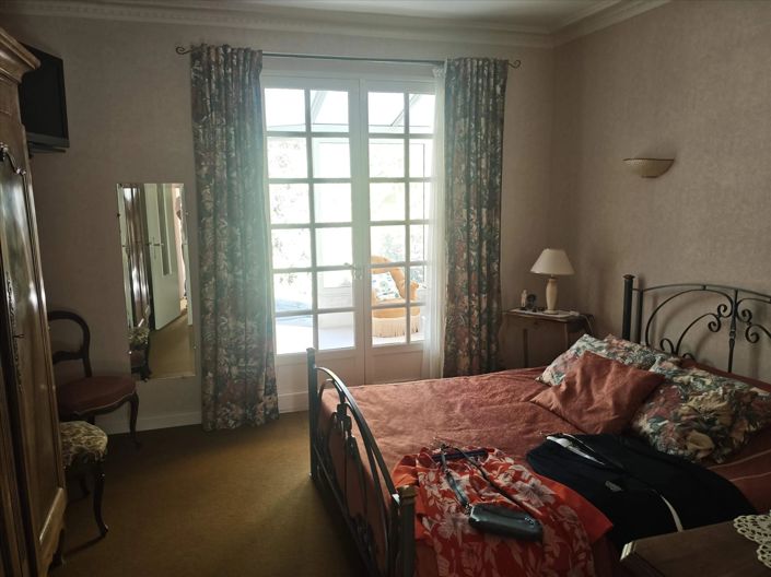 Image No.12-4 Bed House for sale
