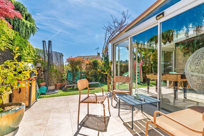 Image No.15-3 Bed House for sale