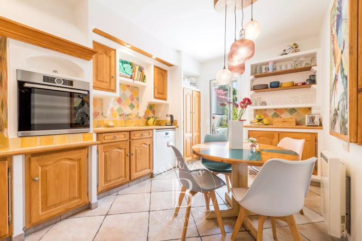 Image No.5-3 Bed House for sale