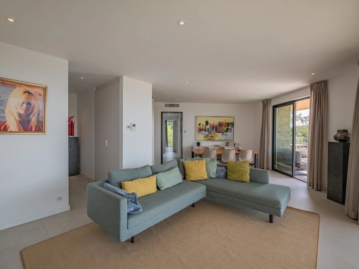 Image No.9-3 Bed Apartment for sale