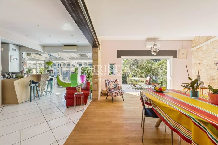 Image No.7-4 Bed House for sale