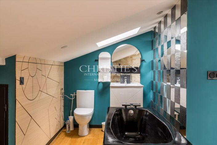 Image No.9-4 Bed House for sale