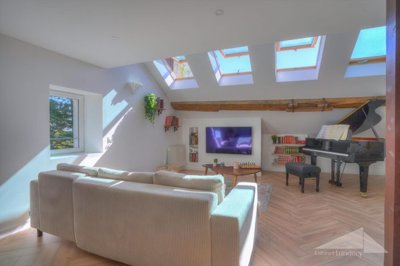 1 - Thoiry, Apartment