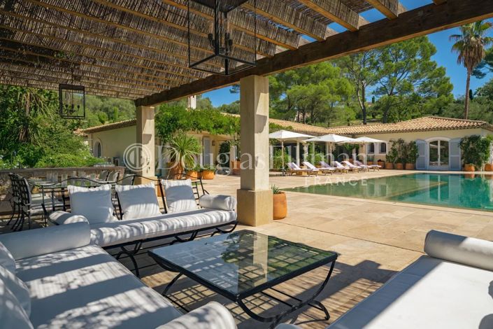Image No.4-6 Bed House for sale