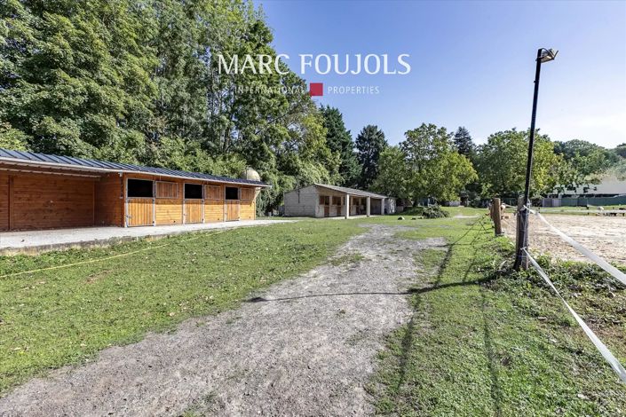 Image No.2-6 Bed House for sale