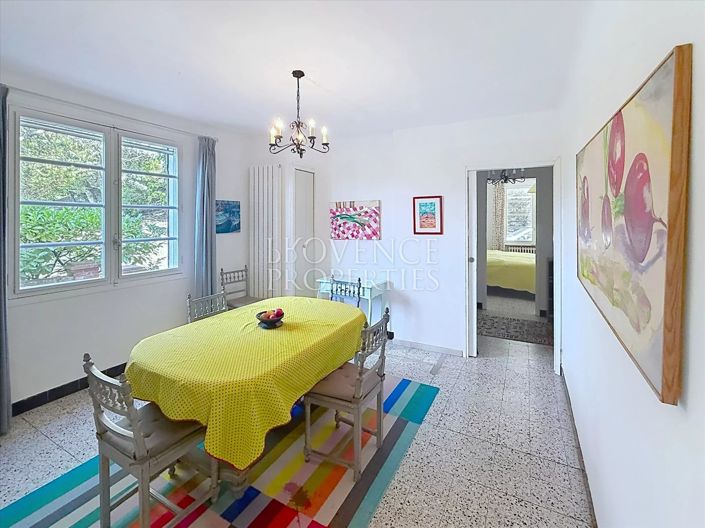 Image No.17-3 Bed House for sale