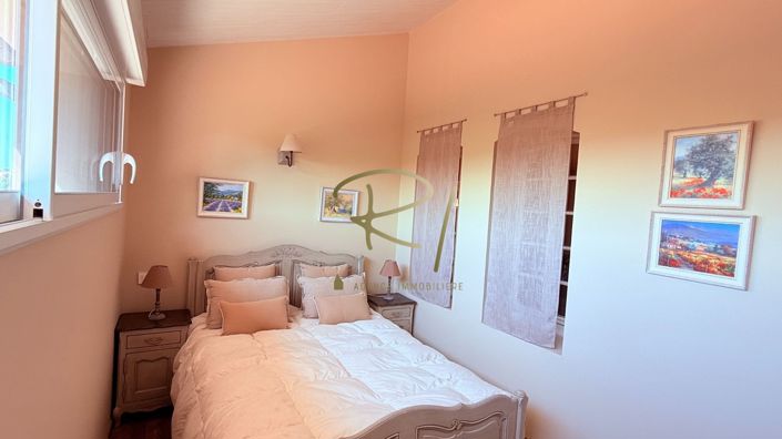 Image No.7-3 Bed House for sale