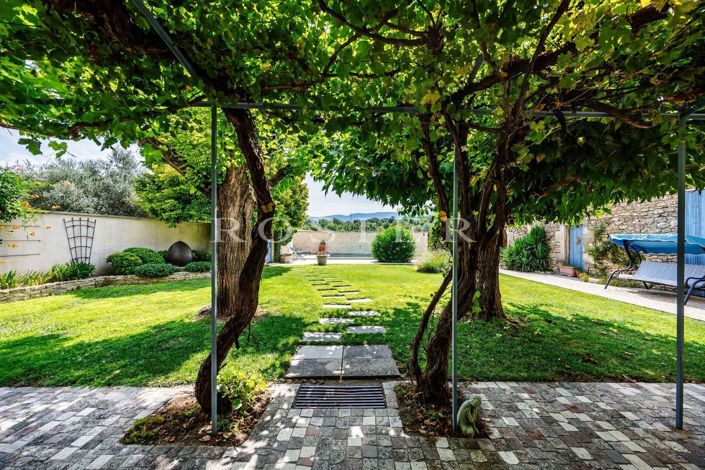 Image No.3-5 Bed House for sale